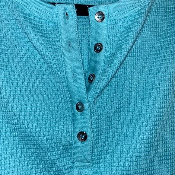NWT Calvin Klein Jeans Turquoise Button up Crop Top - Picture 2 of 8
